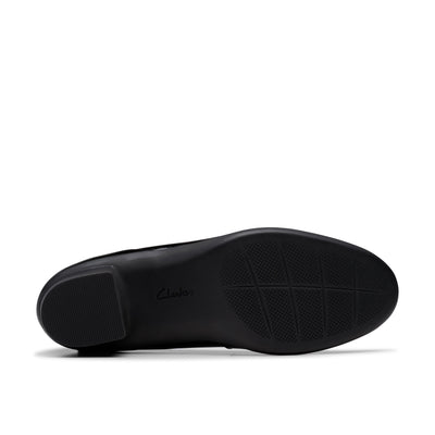 Womens - Shaya Poppy Black Patent