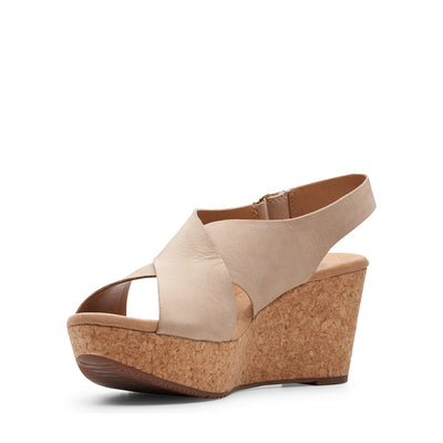 Womens - Annadel Eirwyn
